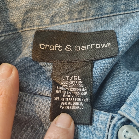 Croft & Barrow  Blue Denim Shirt - Picture 2 of 4